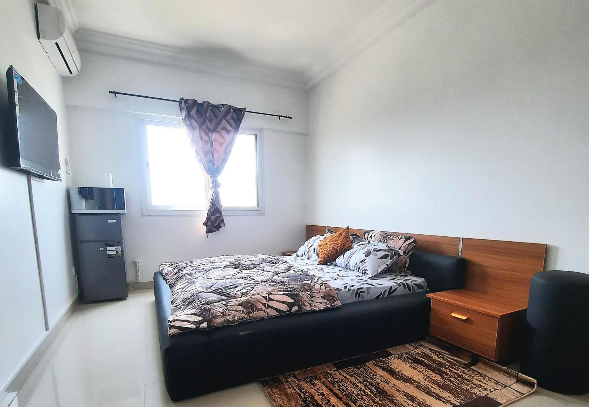 Chambres Meublees Avenue Cheikh Anta Diop Dakar Esterno foto